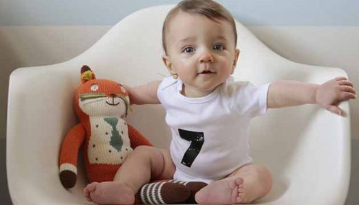 7 Aylık Bebek Neler Yapabilir?