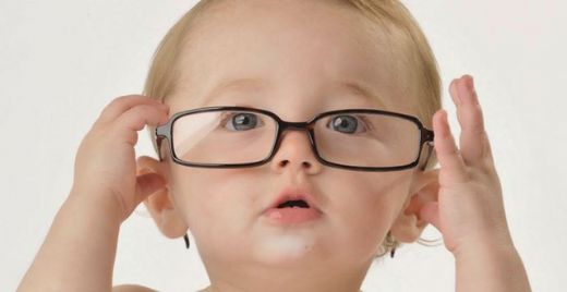 Bebeklerde Görme Nasıl Gelişir?
